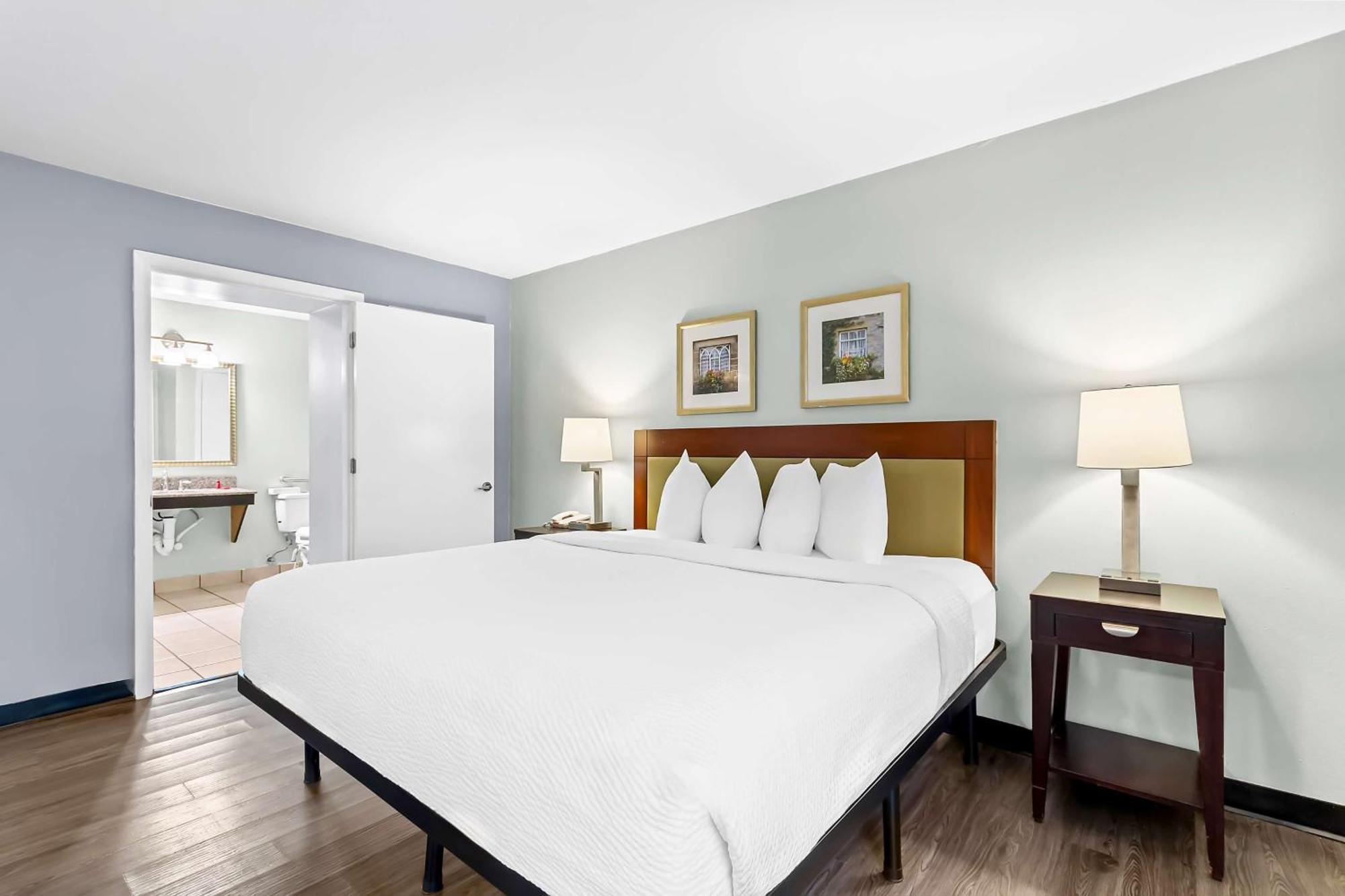 Surestay Studio By Best Western Pensacola Bagian luar foto