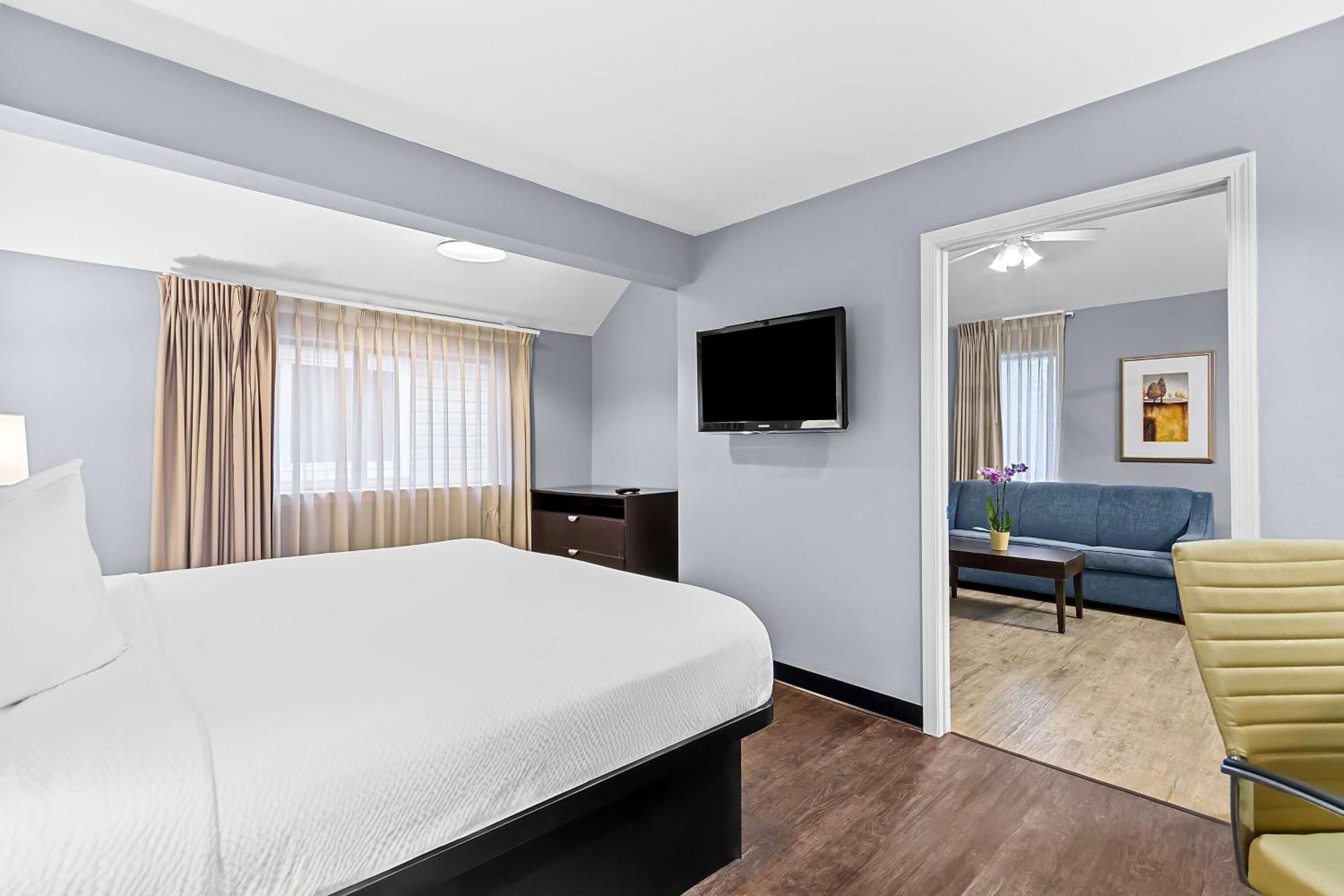 Surestay Studio By Best Western Pensacola Bagian luar foto