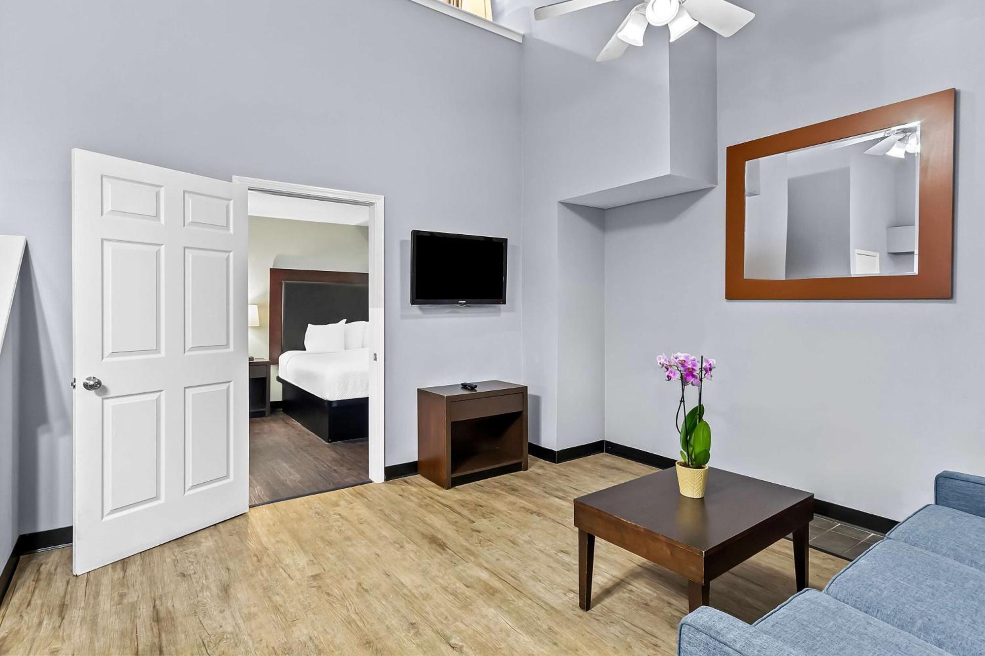 Surestay Studio By Best Western Pensacola Bagian luar foto